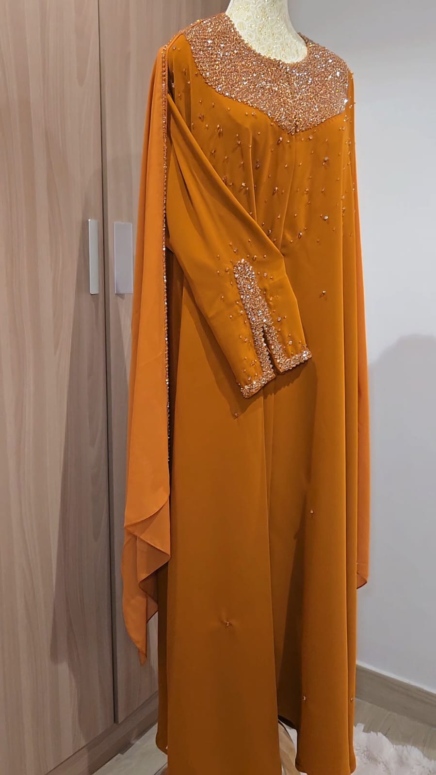 Dhahab Gold Luxury 2-Piece Abaya Set